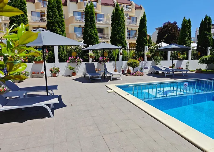 Divela 3 Apartments