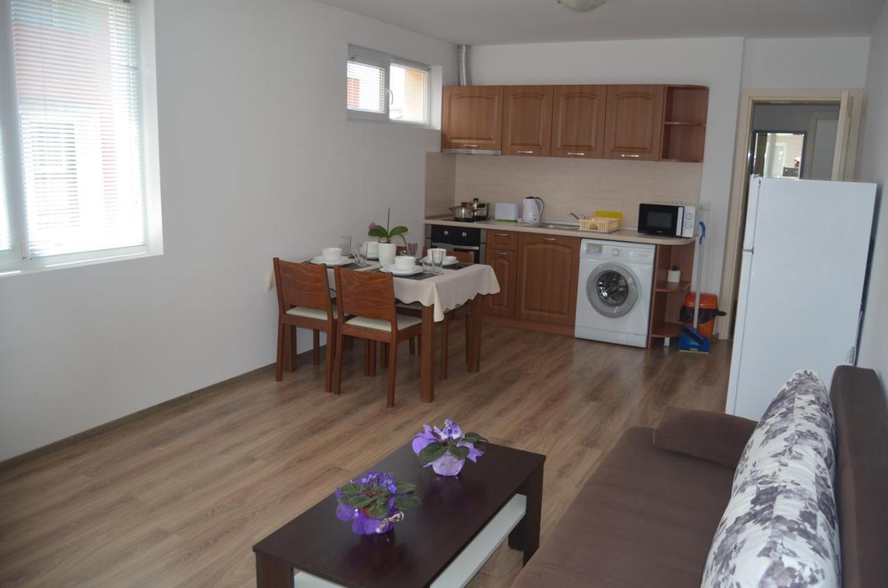 Divela 3 Apartment *