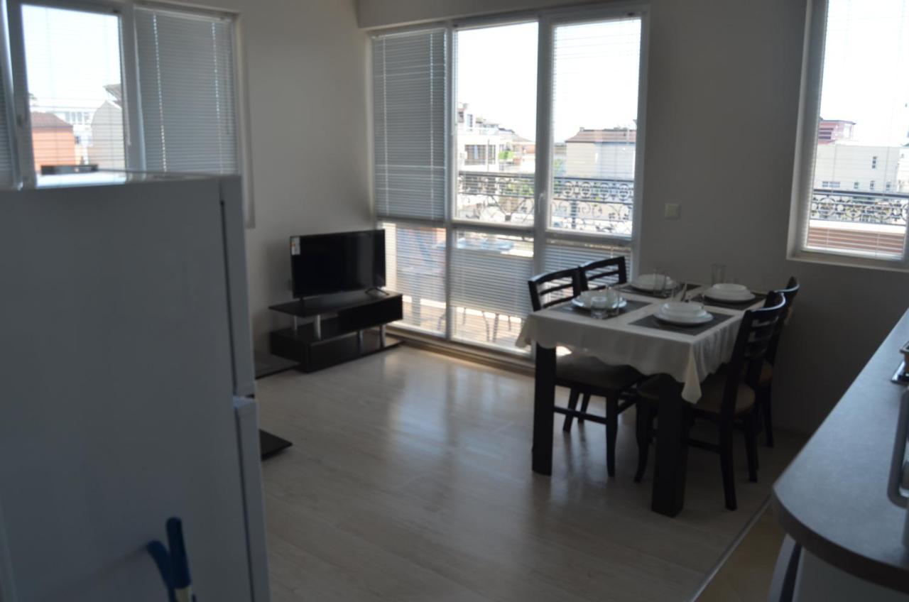 Divela 3 Apartment *